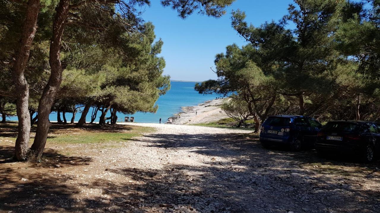 Apartmani Sunce I More Premantura Εξωτερικό φωτογραφία