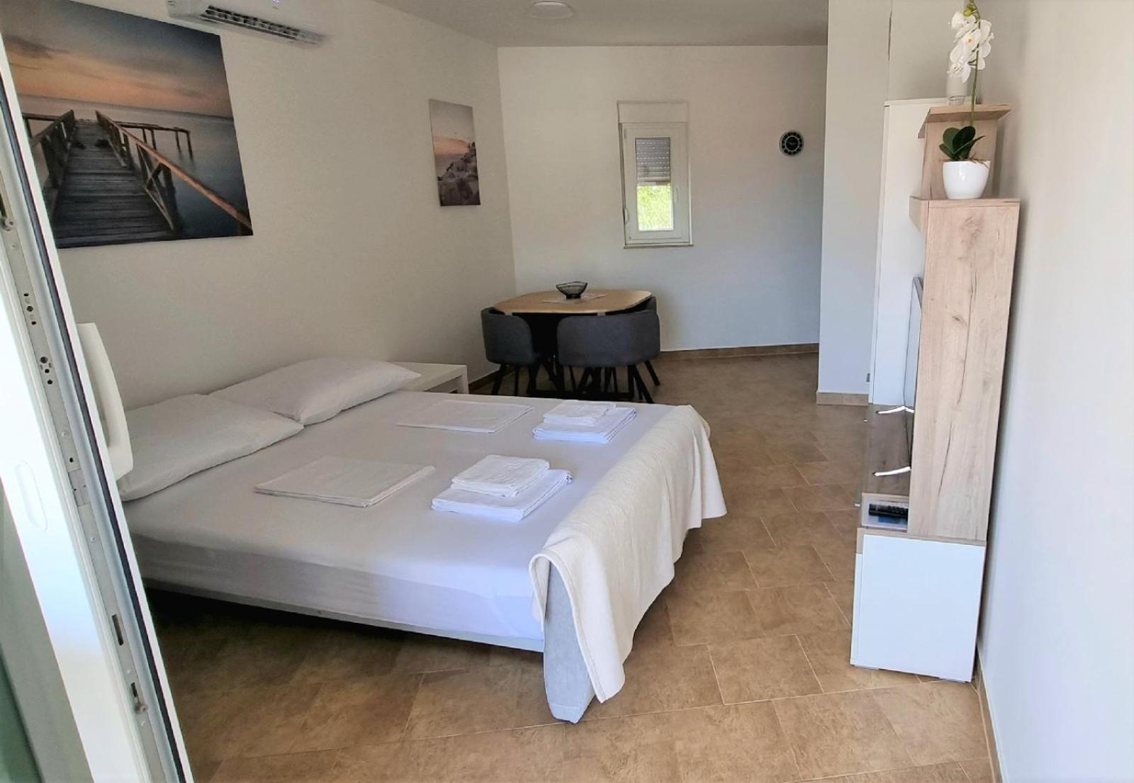 Apartmani Sunce I More Premantura Εξωτερικό φωτογραφία